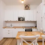 Appartement avec 1 chambre(s) de 79 m² et 1 salle(s) de bains privée(s) à Malaga centre
